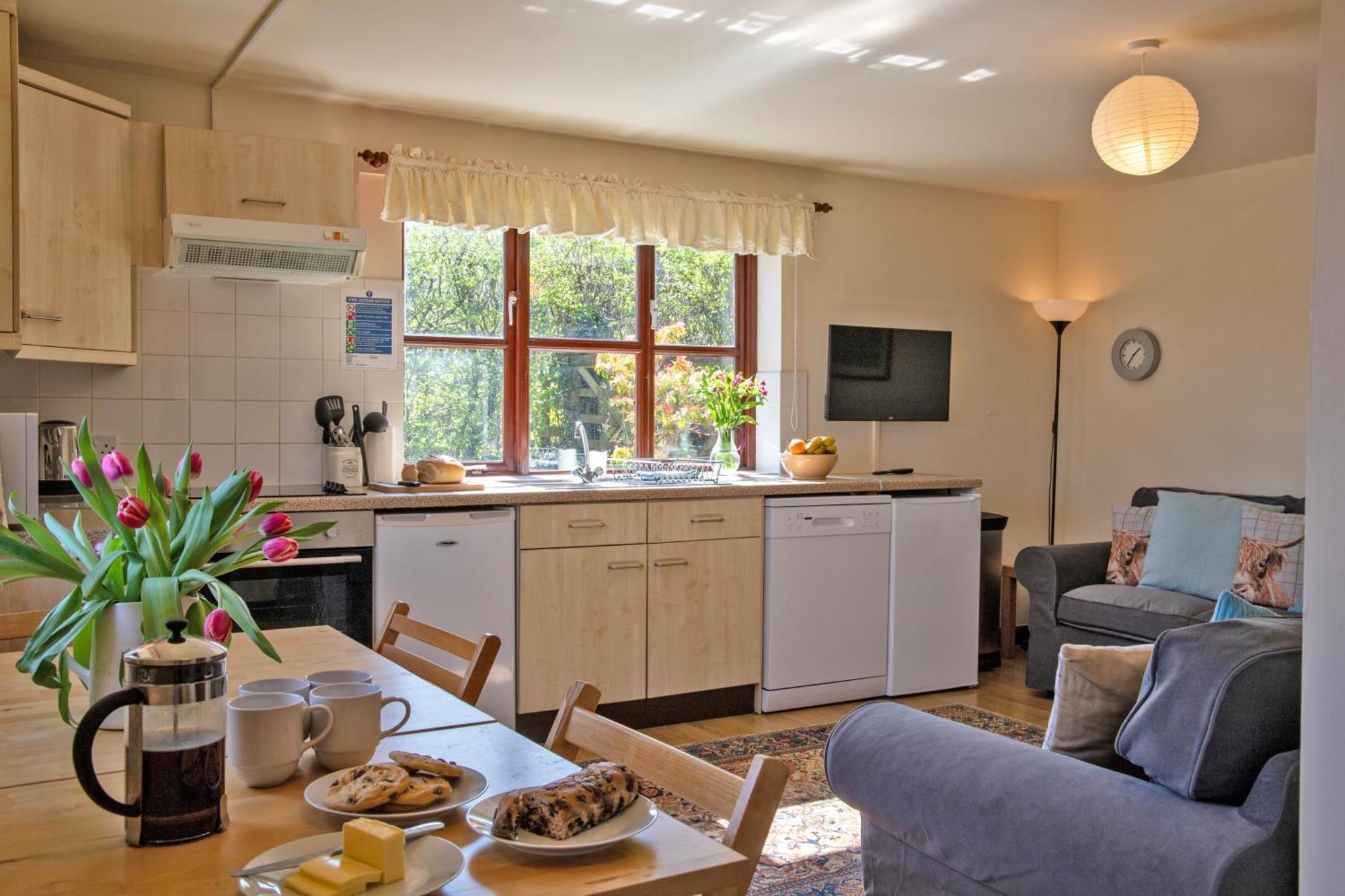 Charlie'S Cottage With Alpacas And 7Mins Drive To Alton Towers 덴스톤 외부 사진